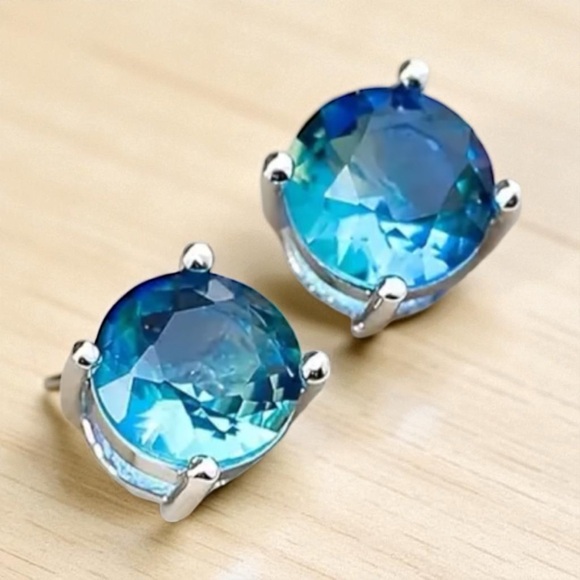 Source Unknown Jewelry - Aqua Blue Silver Post Earrings